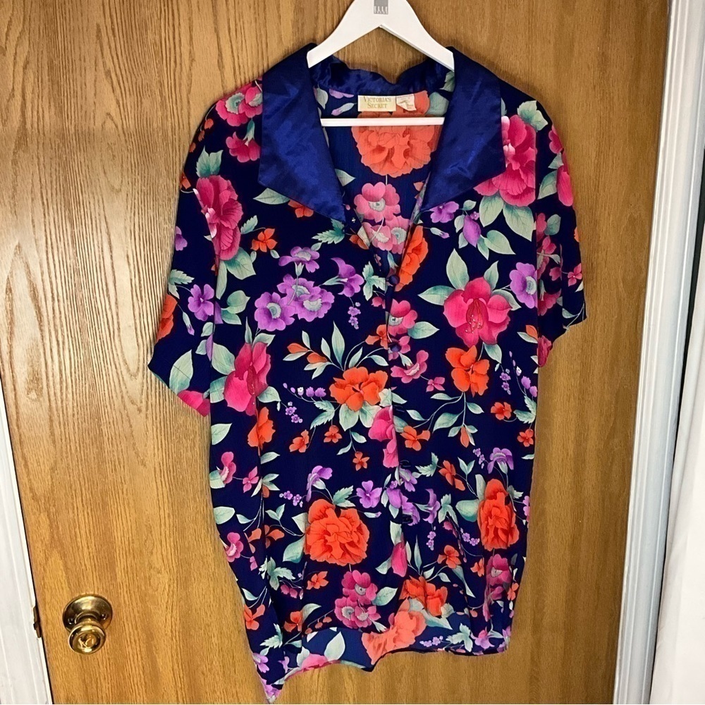 Gold label Vintage. victorias Secret Floral Shirt Dress Size small